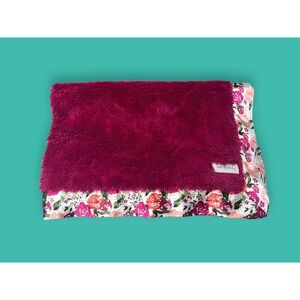 Saranoni Baby Crib Blanket Red Floral Trim Reversible Satin Roses Security Lovey